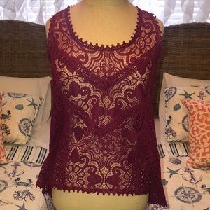 Burgundy hi low razor back crochet tank